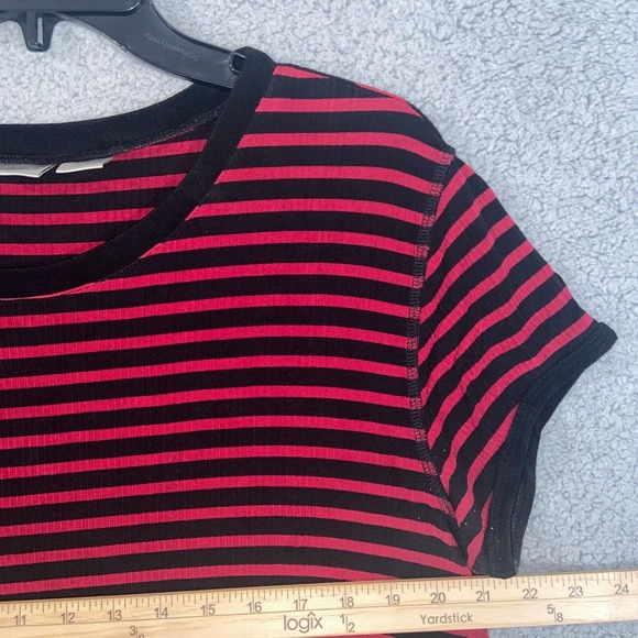 Chico's T Shirt Womens 3 Red Black Stripes Short Sleeve Round Neck Casual Top - Picture 8 of 15